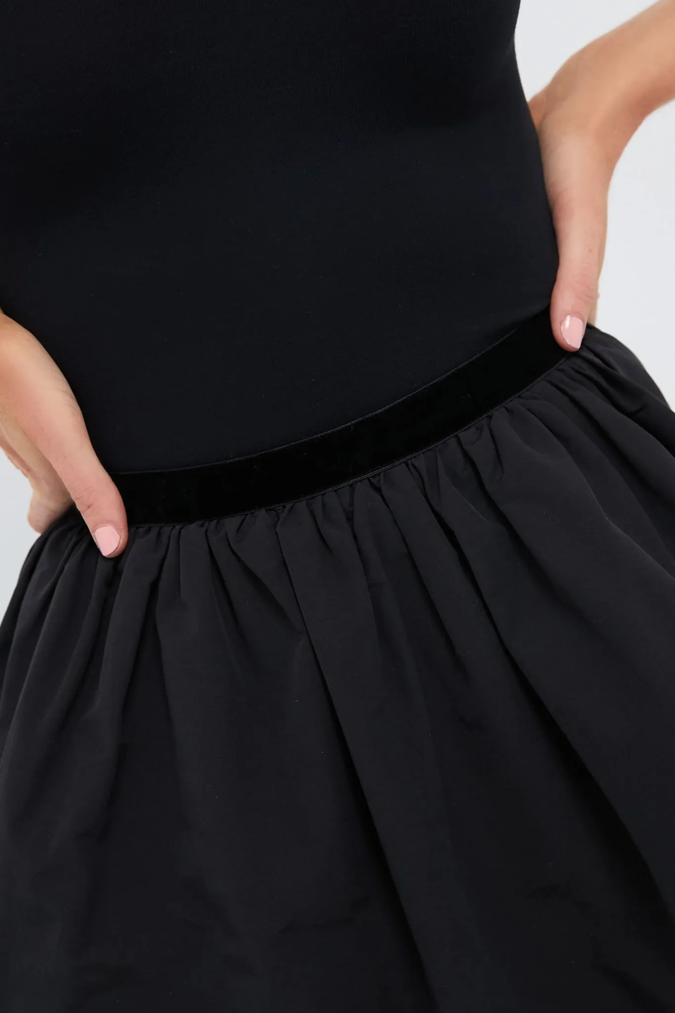 Black Antonia Skirt